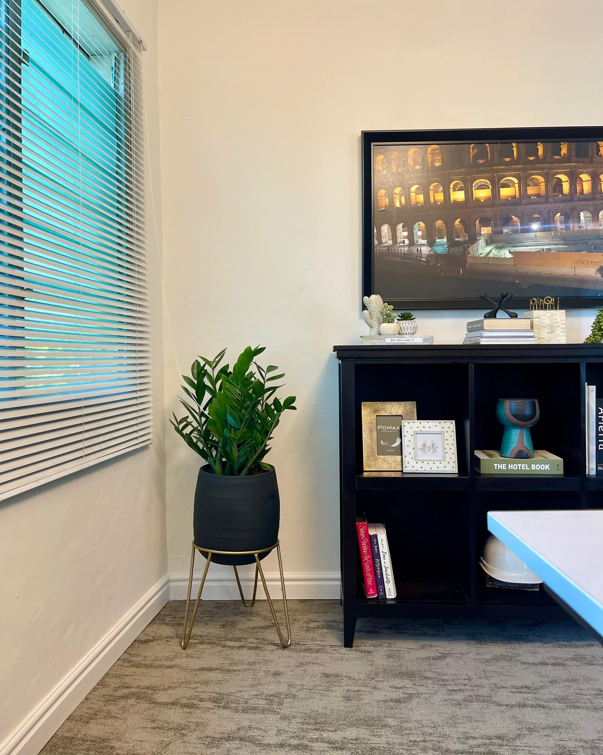 Office Of A Real Bawse Lady